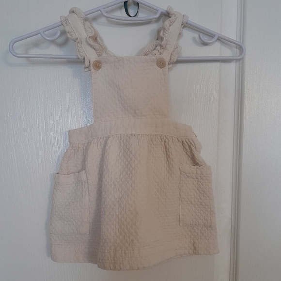 2 For 1 Toddler Dresses - Picture 7 of 8
